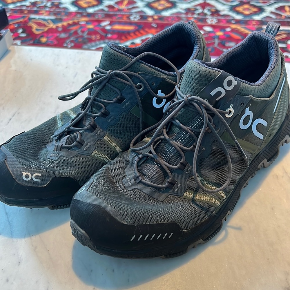 On trail running shoe size 9